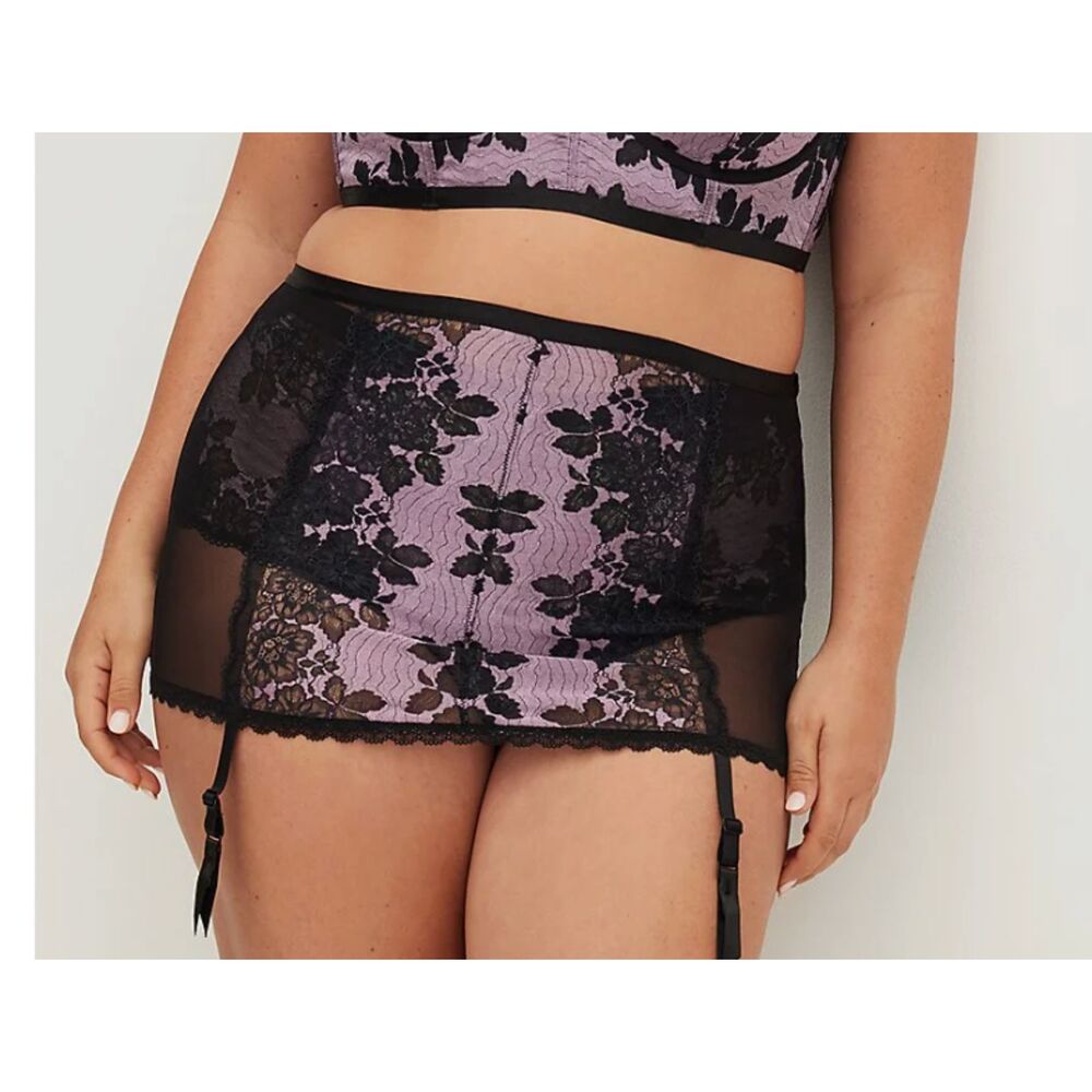 Torrid NWT Black Lavender Lace Mesh Boudoir Garter Skirt 4X